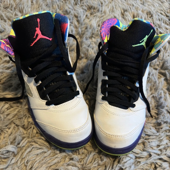 Jordan’s - Picture 2 of 4